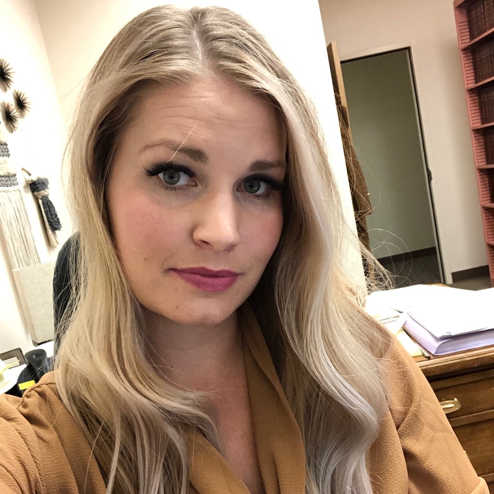 Meet your Posher, Shea